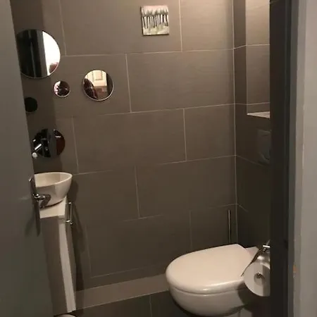 Petite A 300m De La De Saint Cyprien * Lecci
